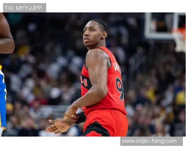 猛龙与步行者激烈对抗引发冲突球场内外的紧张局势升级